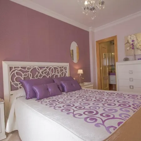 3 Dormitorios Piscina Parking La Noria Villa Nerja